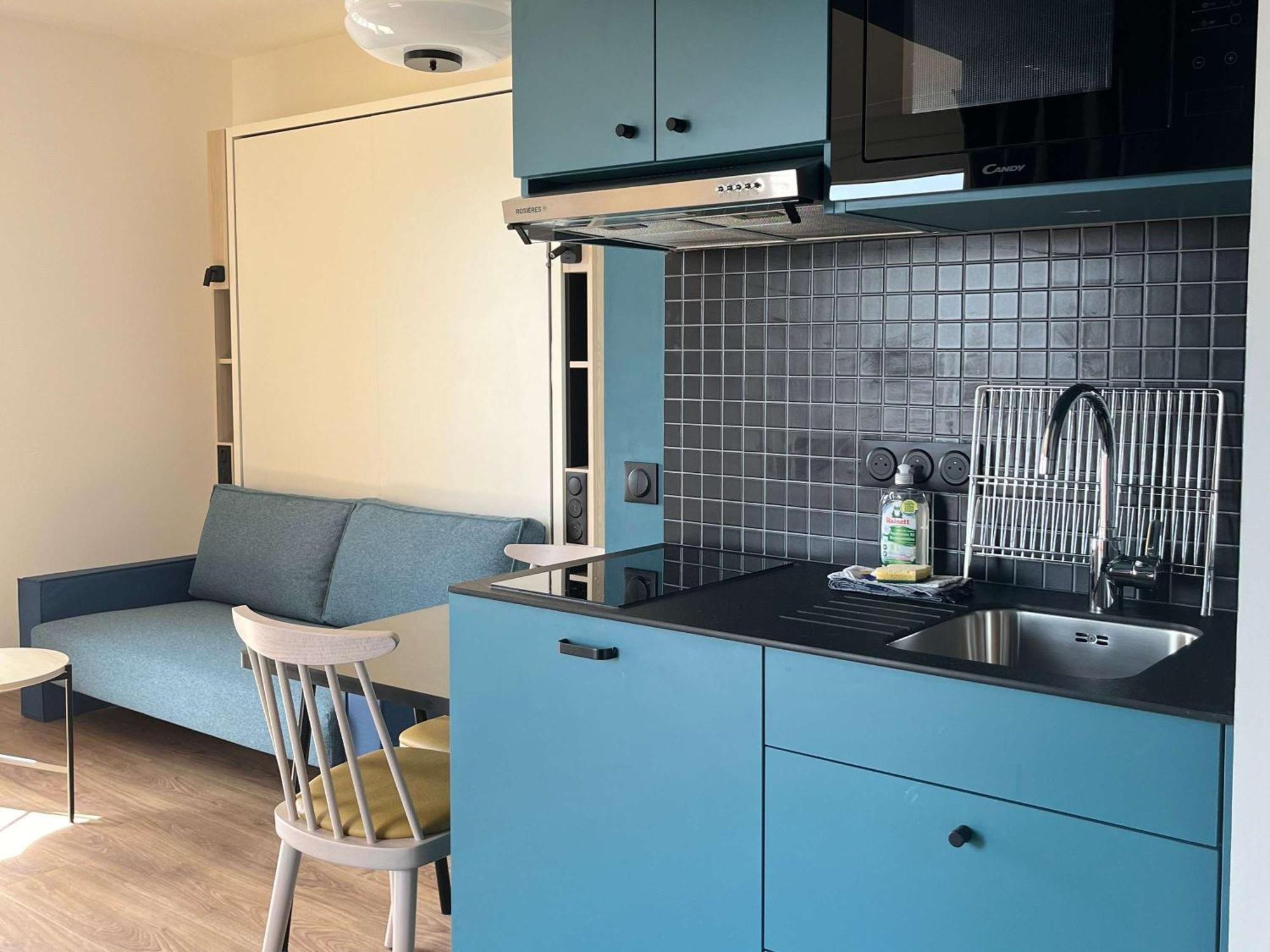 Aparthotel Adagio Access Porte De Camargue Saint-Martin-de-Crau Exterior foto